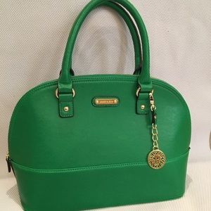 Green handbag  - never used - Anne Klein